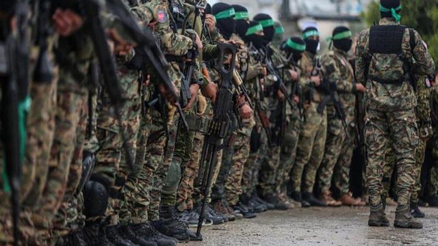 العربی الجدید: مذاکرات برای حل بحران نیروهای القسام در رفح ادامه دارد