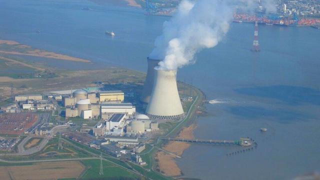 مشاهده سه پهپاد بر فراز نیروگاه هسته‌ای در شمال بلژیک