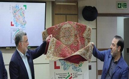 رونمایی از پوستر دومین جشنواره بین‌المللی عکس «ایران جوان»