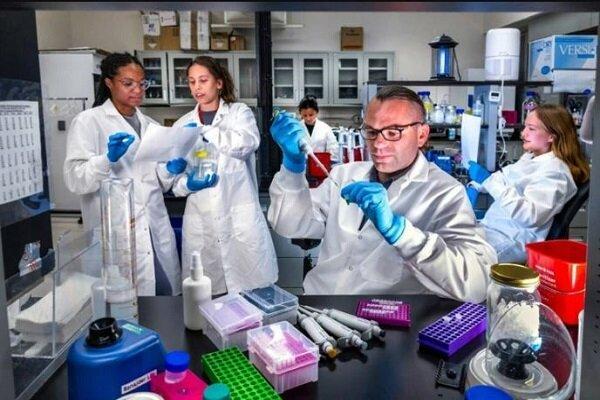 پژوهش در بحران کیفیت / فشار برای چاپ مقاله بیشتر، اما پول و وقت کمتر