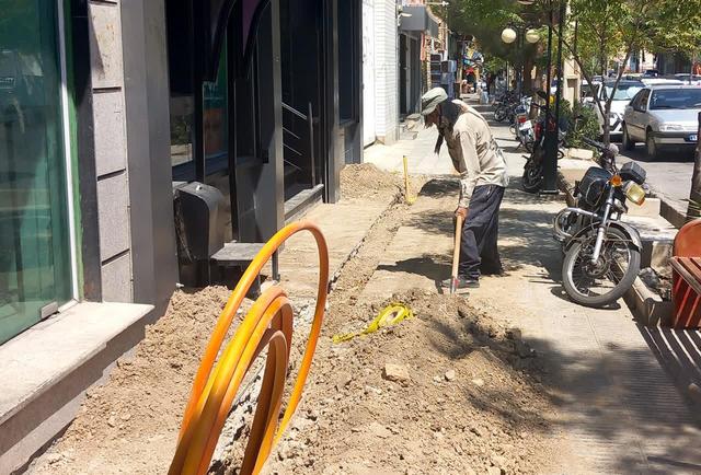 اجرای طرح اختصاصی فیبرنوری مخابرات برای مراکز خدماتی و سازمانی شاهرود و دامغان