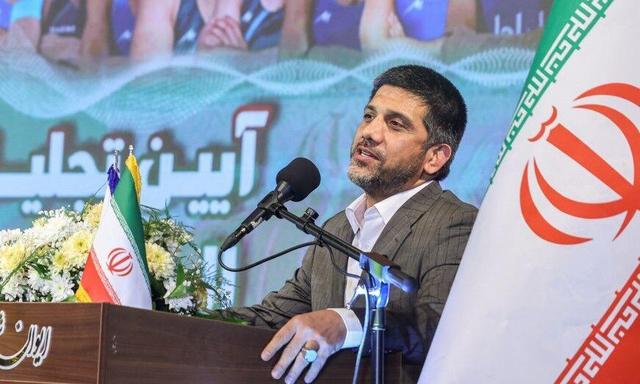 علیرضا دبیر: با دوربین و عکاس می‌روند کمک، تا جهان‌پهلوان شوند/ تختی بعد از انقلاب، تختی شد