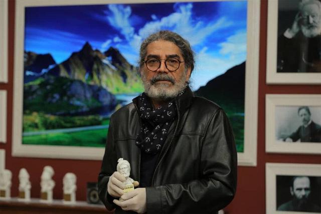 میکائیل شهرستانی از «ارزش‌های نسبی» گفت؛ ۴۴ سال کار بدون کم‌ترین حمایت