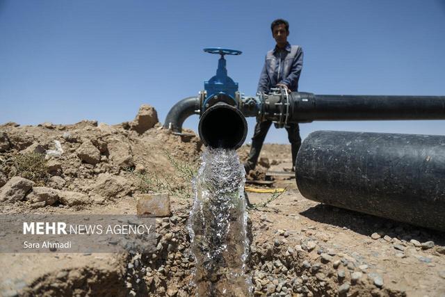 فرماندار خمیر: آب کهورستان و رویدر به زودی پایدار می‌شود