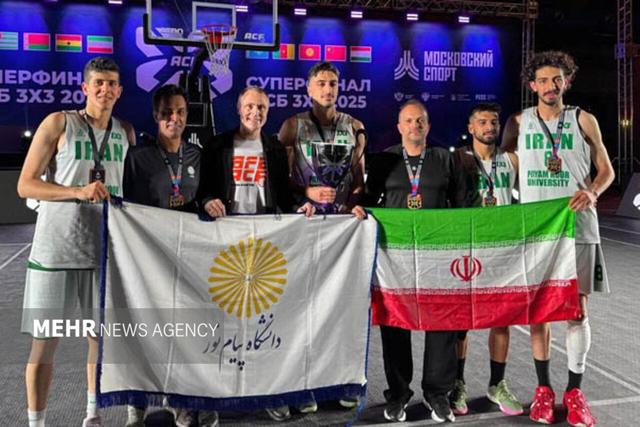 تیم دانشگاه پیام نور ایران قهرمان مسابقات روسیه شد