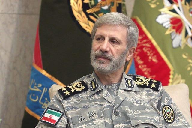 پیام تسلیت سرلشکر حاتمی در پی درگذشت همسر شهید فلاحی