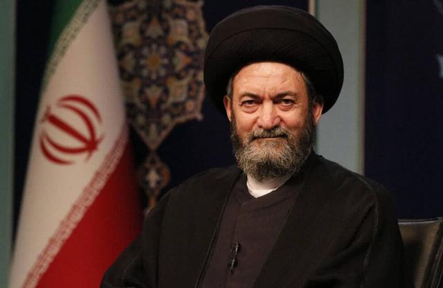 آیت‌الله عاملی: عود وقتی بسوزد، دنیا را معطر می‌کند