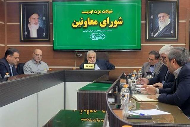 دستگاه‌های مسئول در نگهداری گلزارهای شهدا اهتمام کنند