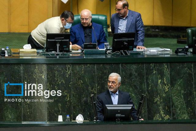 وزیر کشور: انسداد مرزها، انتخابات الکترونیک و توسعه حمل و نقل عمومی درحال انجام است