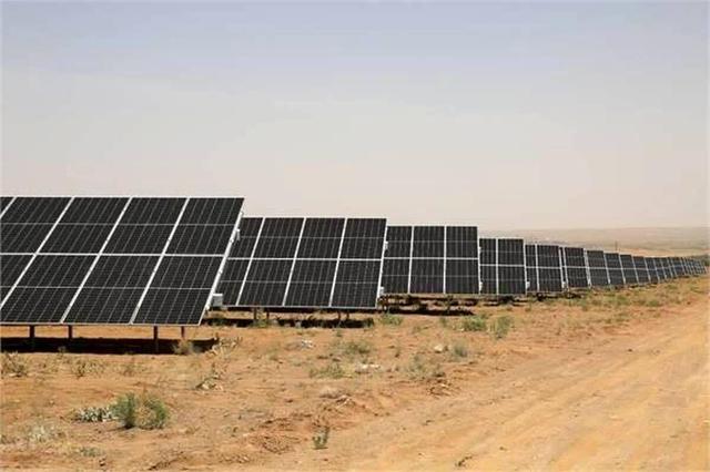 ۲۶۰ متقاضی در زنجان نیروگاه خورشیدی احداث می‌کنند