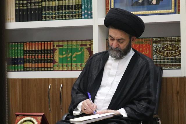 امام جمعه اردبیل: دشمن بی برهان چاره‌ای جز اهانت ندارد