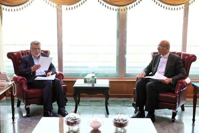 سفر پرمایه استاندار کرمانشاه به پایتخت؛موافقت وزیربهداشت باچندین درخواست کلیدی سلامت استان