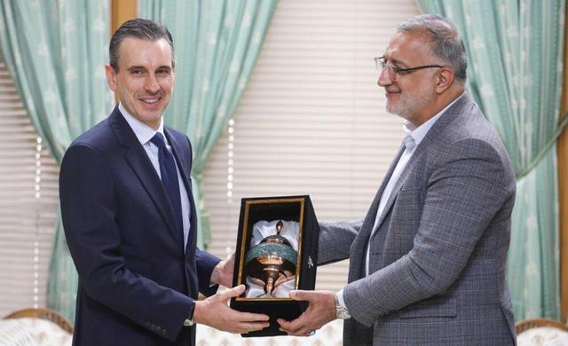 به نمایندگی از دولت اسپانیا مشتاقانه پیگیر همکاری با تهران هستم/ تبادل تجارب مدیریت شهری تهران و اسپانیا