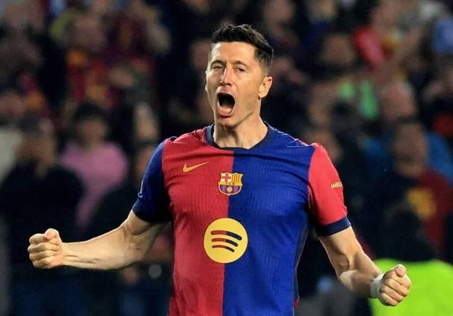 پیروزی بارسلونا با هت‌تریک لواندوفسکی