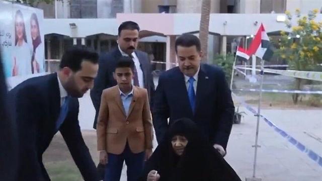 السودانی: انتخابات، اصل انتقال مسالمت آمیز قدرت را تأیید می‌کند