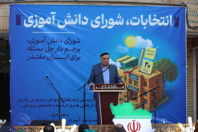 مشاور معاون وزیر آموزش و پرورش: جشنواره «نقشینه» در مدارس کشور اجرا می‌شود