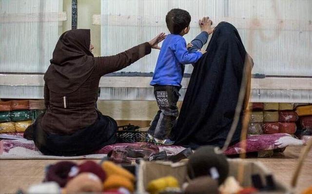 توانمندسازی زنان سرپرست خانوار، از اولویت‌های دولت است