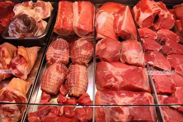 قیمت گوشت چرا افسارگسیخته شده؟ اشاره انگشت اتهام به سوی مدیریت وزارت جهادکشاورزی