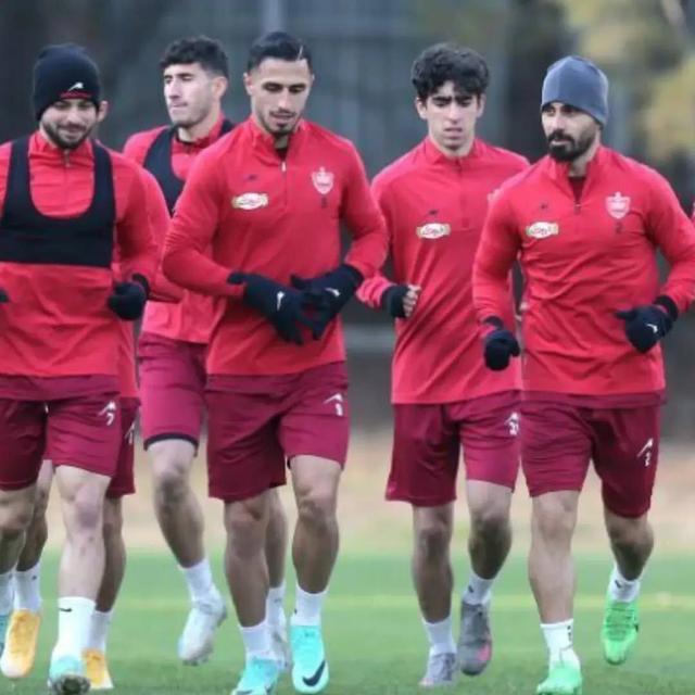 تا من هستم دیگر در پرسپولیس بازی نمی‌کنی | اقدام عجیب علیه پدیده سرخ‌ها