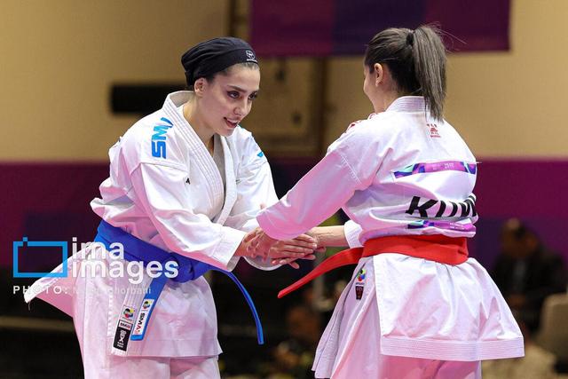 تک عکس | لحظاتی خاص از مسابقه کاراته " فاطمه صادقی" در ریاض