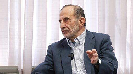 مجلس کیلویی رای می دهد؛ به اسم وفاق و همدلی/ سوره الرحمن برای نظام تصمیم گیری بخوانیم؛ هرکس ساز خودش را می‌زند/ شگرد نفوذی‌ها چیست؟