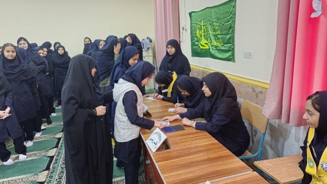 برگزاری انتخابات شوراهای دانش‌آموزی در مدارس شهرستان دیلم