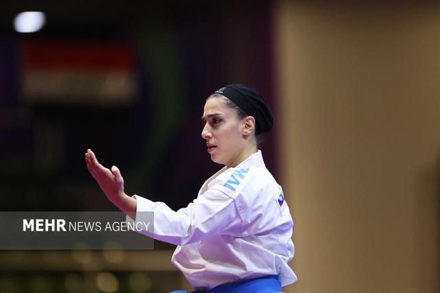 صادقی: از اینکه اولین طلایی بانوان بودم، خوشحالم