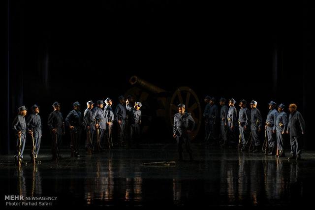 مردانی: هنرمندان مازندران به دنبال بازآفرینی تئاتر بومی و سنتی باشند