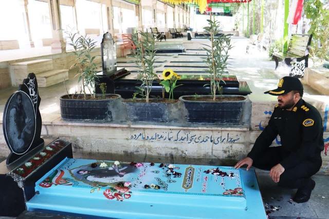 تجدید میثاق فرمانده جدید انتظامی خرم‌آباد با شهدا