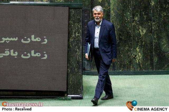 بخشی از احکام «برنامه هفتم توسعه» که هنوز به تحقق کامل نرسیده‌اند به نهادها و شوراهای دیگری باز می‌گردد/ ۲۰ «فیلم فاخر» در سال اول «برنامه هفتم» تولید شده است/ ۱۵ فیلم نظر کمیسیون فرهنگی را تامین کرده!!