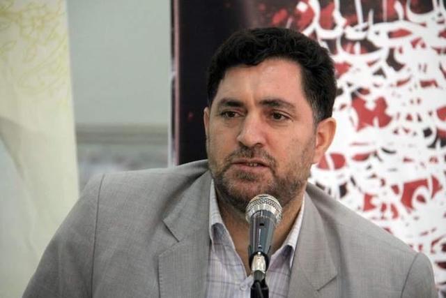 مزیت رقابتی قم کتاب است/ معرفی قم به‌عنوان شهر کتاب