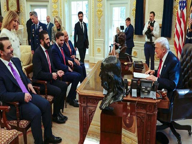 دیدار در کاخ سفید؛ ترامپ با سردی و بی‌اعتنایی از جولانی استقبال کرد