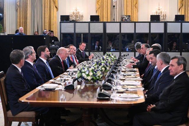 چالش برای مسکو و پکن؛ نزدیکی آمریکا به آسیای مرکزی چه پیامدی دارد؟