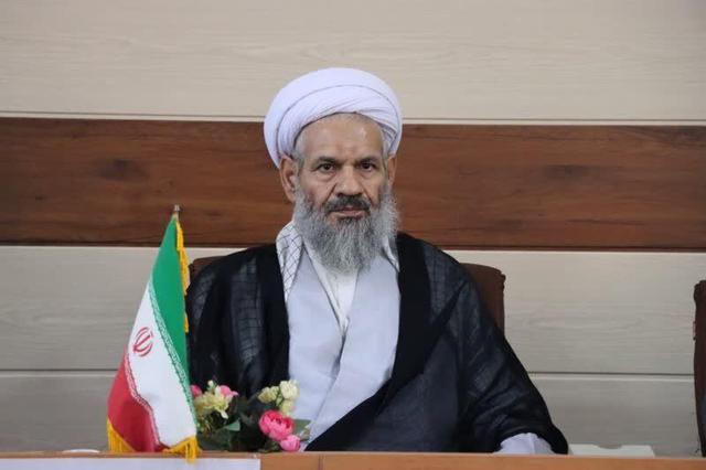 امام جمعه مراغه: جوان گرایی اولویت اصلی ستادهای اقامه نماز است