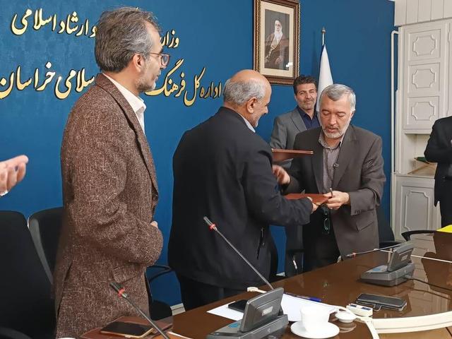 تفاهم‌نامه همکاری ویژه هنرستان هنرهای زیبای دختران مشهد منعقد شد