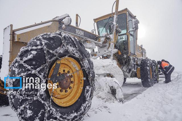 مشارکت افزون بر ۸۰۰ راهدار در طرح راهداری زمستانی فارس