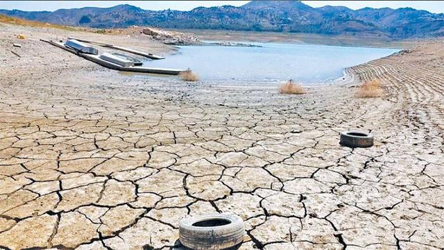 ترقی: همه وظیفه داریم برای عبور از بحران آب با صرفه‌جویی به دولت کمک کنیم