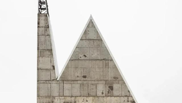 این معماری خاص، مکانی برای عبادت است! (+عکس)