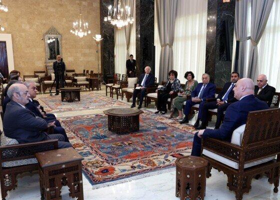 عون: منتظر پاسخ اسرائیل به گزینه مذاکره برای آزادسازی سرزمین هستیم