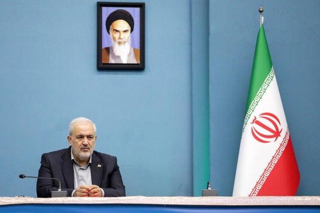 وزیر نیرو همه اختیاراتش را به استاندار کرمان داد