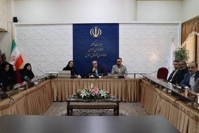 فرماندار سمنان: احداث مرکز جامع رفاه سالمندان در دستور کار / ارتقای بهداشت و نظارت غذایی در اولویت