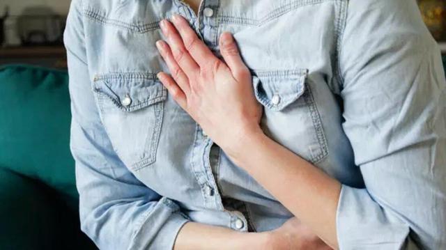 سن بیماری‌های قلبی در ایران به ۳۰ ساله‌ها رسید/ بیماری‌ها را فقط گردن ژنتیک نیندازید؛ سبک زندگی‌تان را تغییر دهید