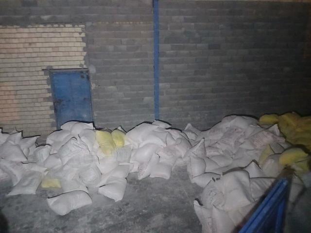 کشف سه انبار آرد قاچاق در کرمانشاه؛ ۳ متهم دستگیر شدند
