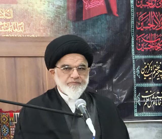 حضرت زهرا (س) معلمی برای همه بشریت است