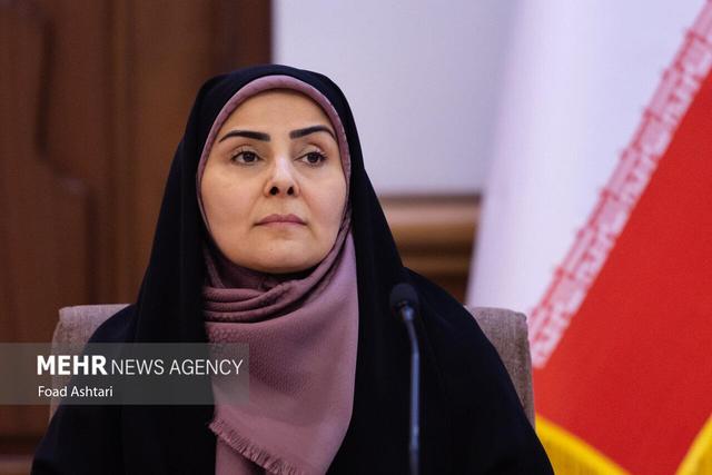 صادق: ۱۰ هزار واحد استیجاری تا پایان سال تحویل زوج‌های جوان می‌شود