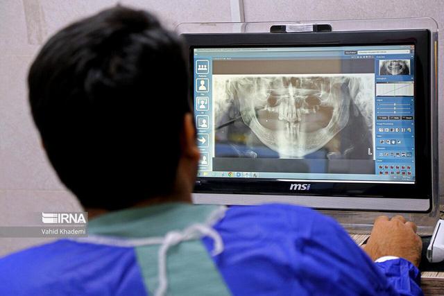 رئیس انجمن دندانپزشکی: هوش مصنوعی مشاور دندانپزشکان است