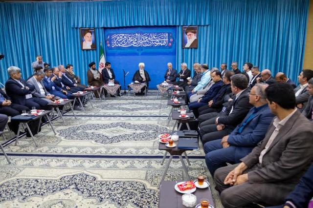 امام جمعه یزد: هویت ملی باید در میراث فرهنگی حفظ شود