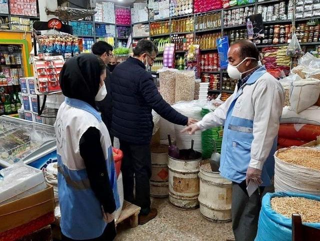 فرماندار نوشهر: دستگاه‌های اجرایی نظارت بر بنگاه‌های اقتصادی و تجاری را افزایش دهند