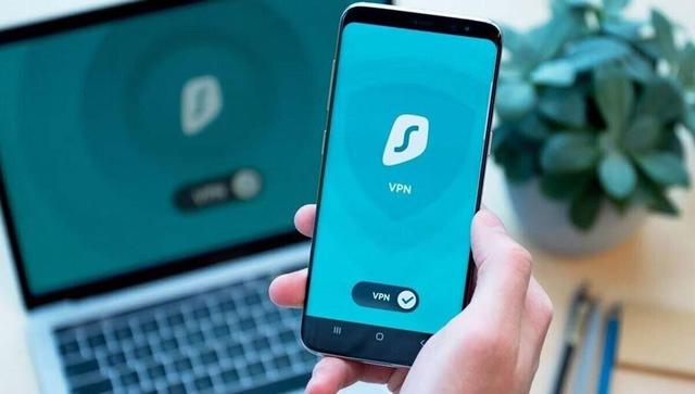 آقایان! فیلترشکن برای مردم ممنوع، اما برای خودتان مجاز!