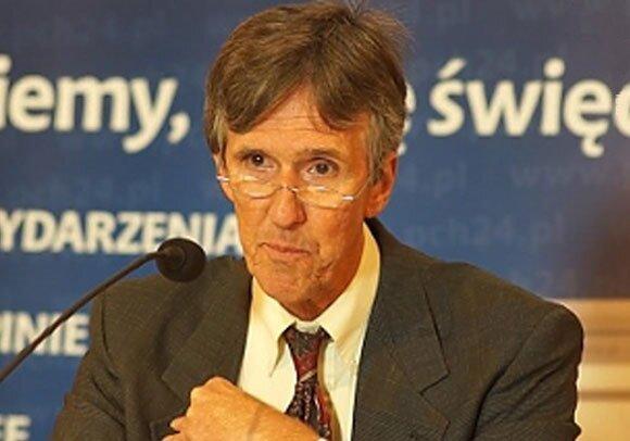 پروژه بی‌حجابی در ایران نقشه سازمان سیا بود!